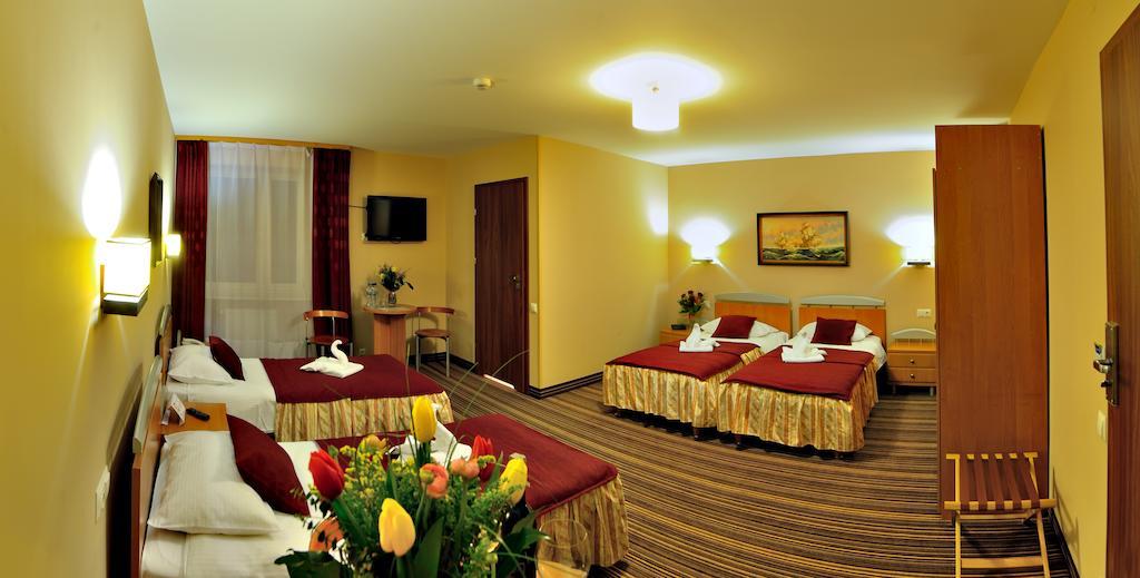 Hotel Partner Mińsk Mazowiecki Стая снимка