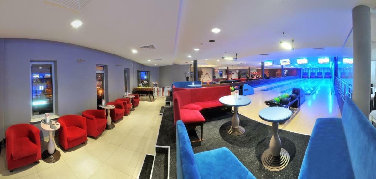 Hotel Partner Mińsk Mazowiecki Екстериор снимка